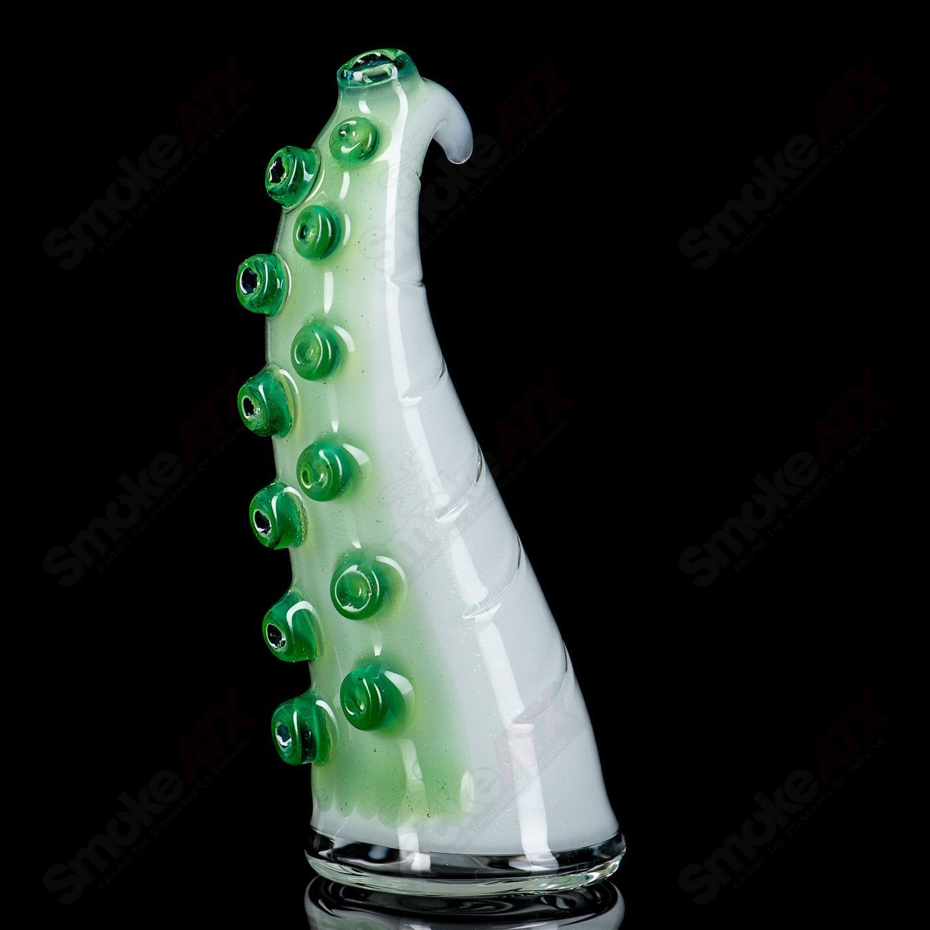 Burtoni Glass Tentacle Puffco Dry Top featuring intricate tentacle design, made of clear glass for Puffco vaporizer accessories.