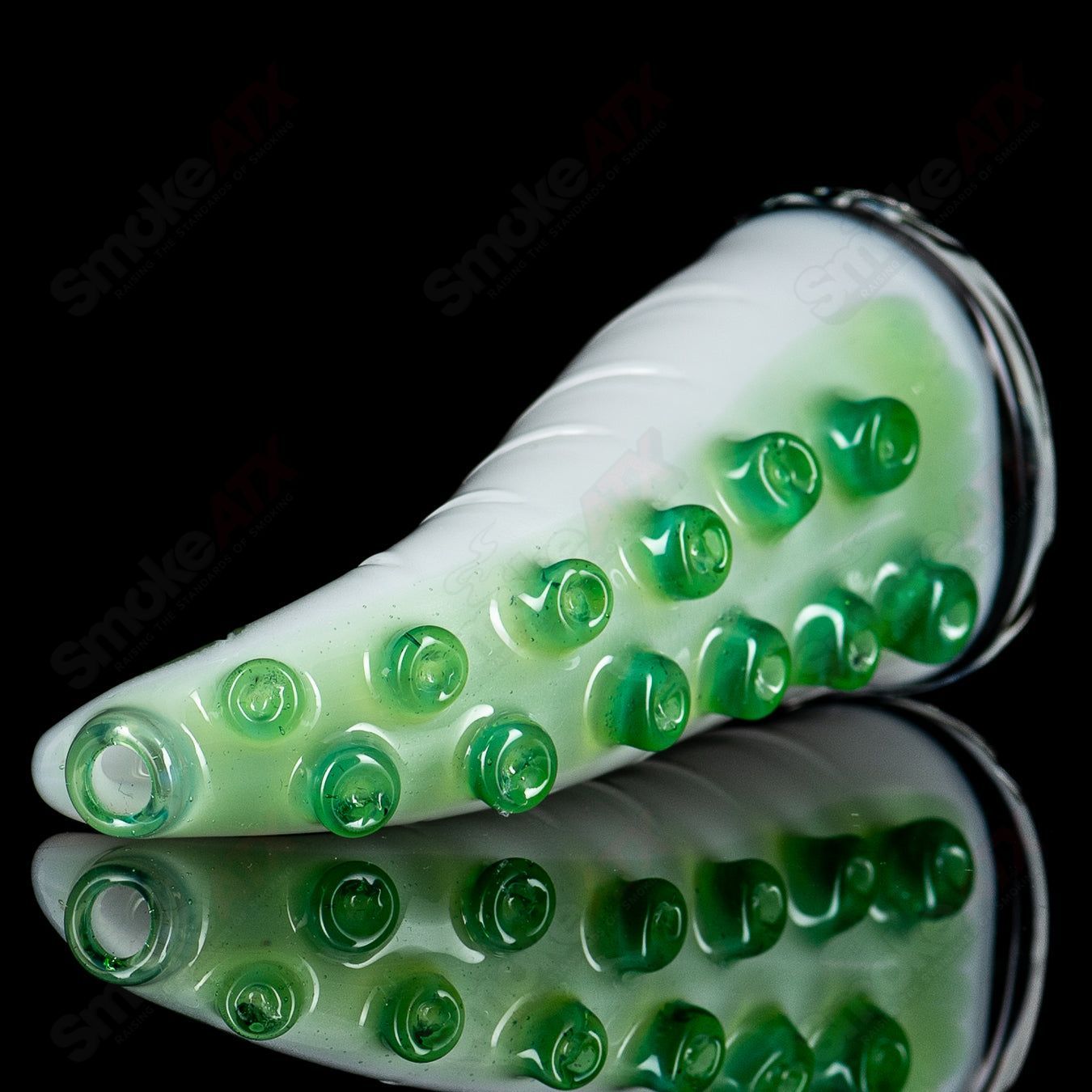 Burtoni Glass Tentacle Puffco Dry Top for Puffco devices, featuring intricate glass design with tentacle motifs.