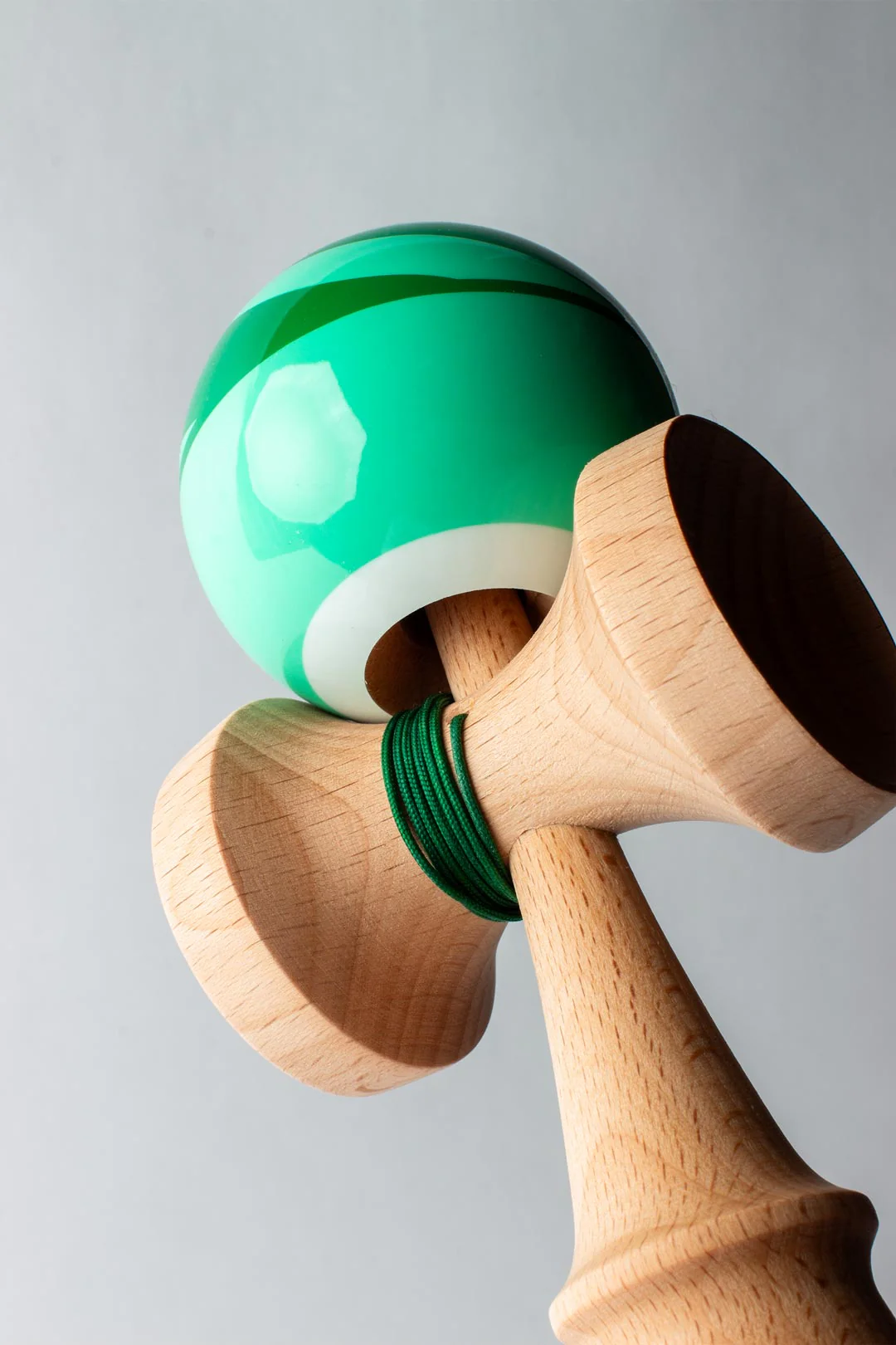 Grass Sweets Mini Swirl Kendama - Smoke ATX 