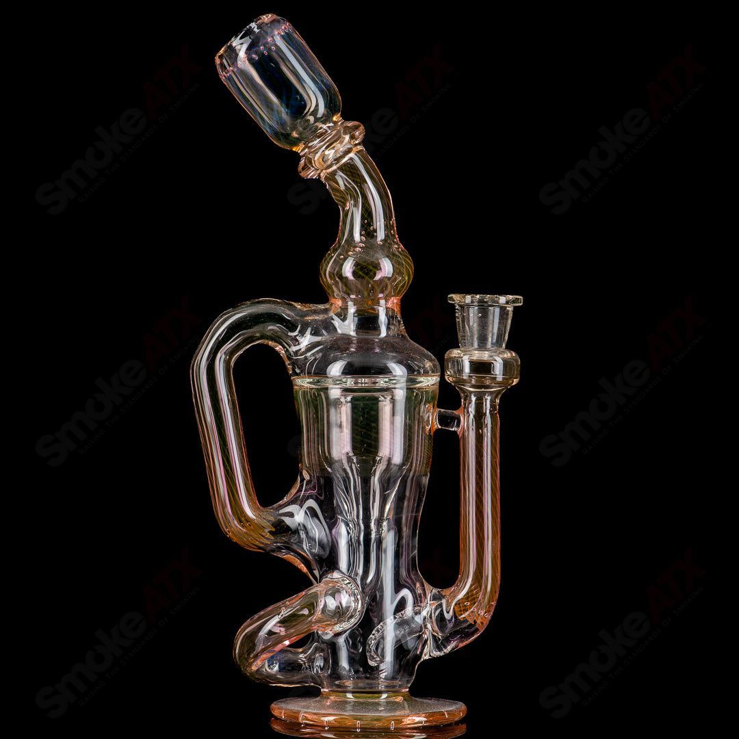 Redycler MT heady glass concentrate rig with vibrant red accents and intricate design, ideal for concentrates and dabbing.