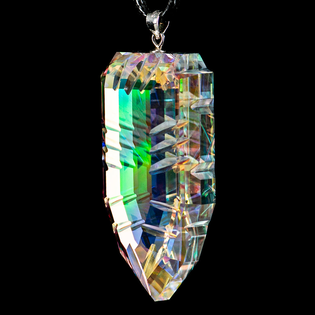 #2 Faceted Pendant by Fatal Facets