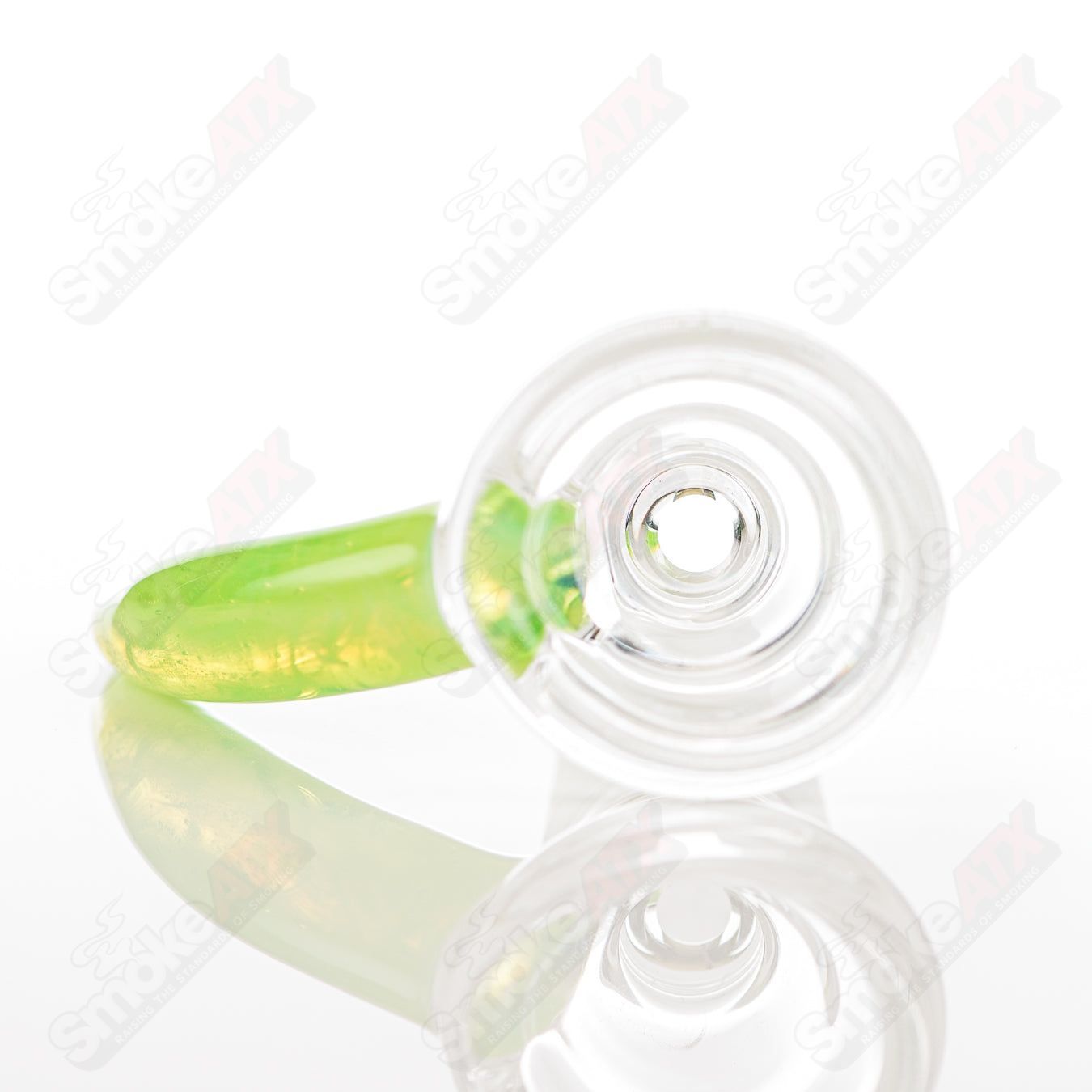18-inch Texas Tubes glass inline to 8-arm green Slyme straight tube with 18mm diameter, showcasing intricate glass design.