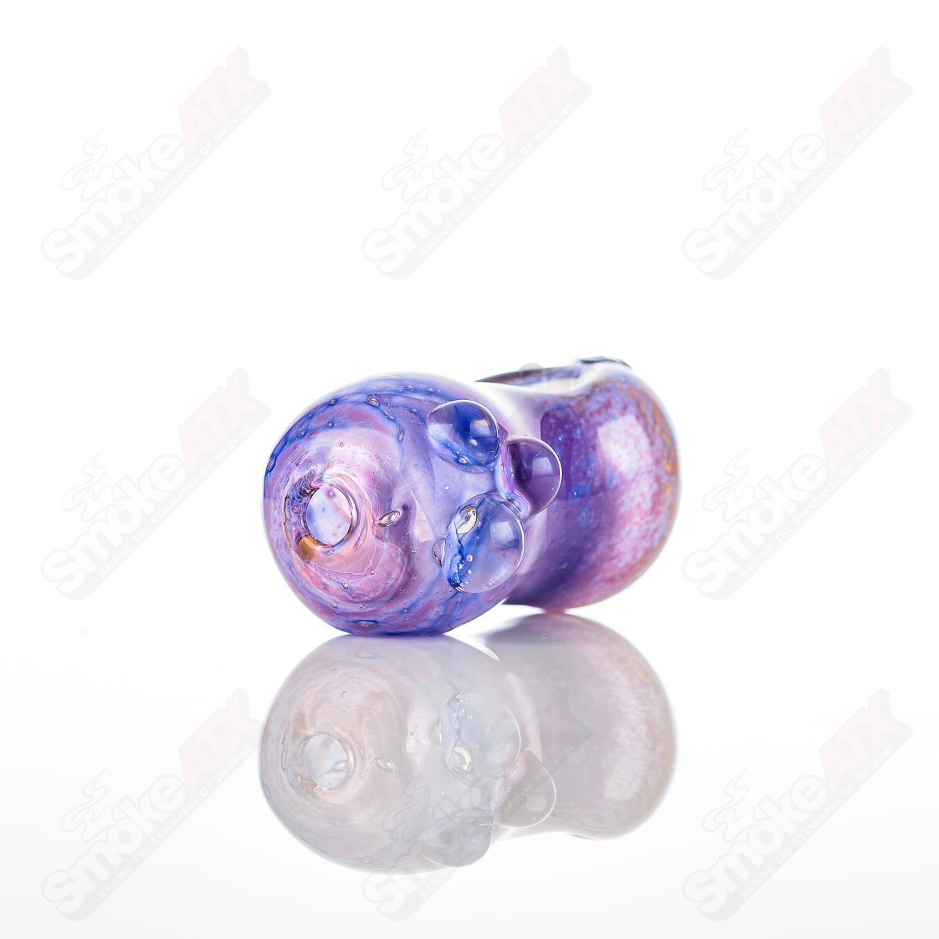 Glass by Nobody Bean Spoon Glass pipe featuring a clear glass design with bean-shaped bowl and smooth mouthpiece.