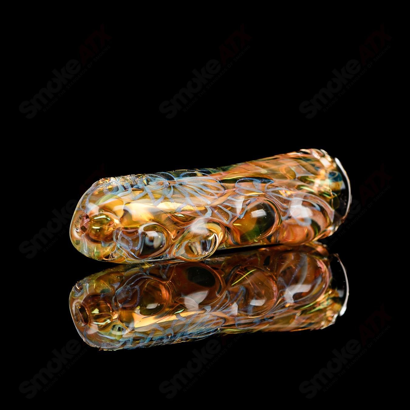 Texas Hot Glass 28 Taster Texas Hot Glass chillum glass pipe with clear design and smooth mouthpiece.