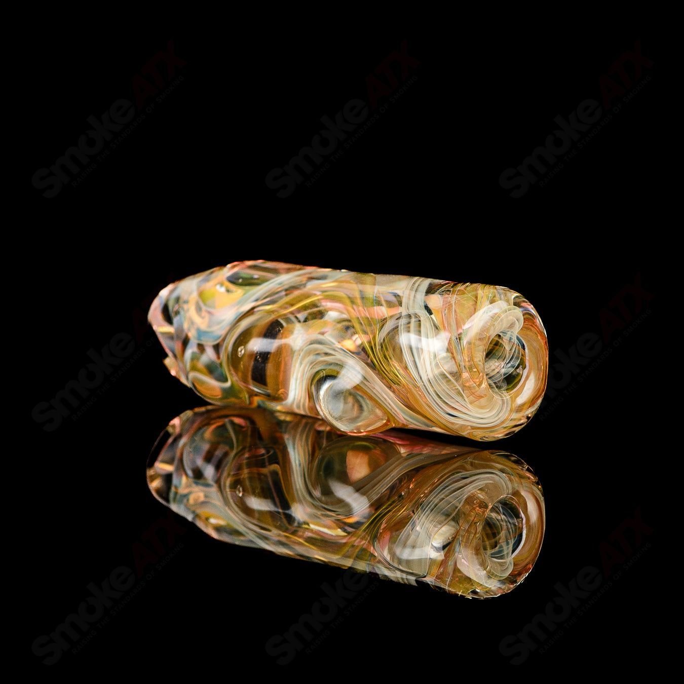 Texas Hot Glass #4 Taster Chillum glass pipe with clear design and compact shape, ideal for discreet use and easy handling.