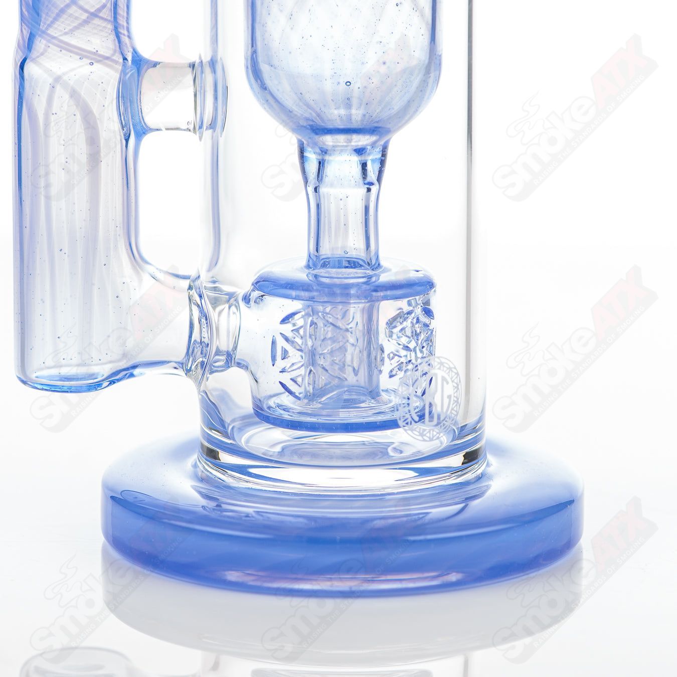 8-inch Fat Boy Glass Taurus Incycler Fat Boy Rig with 14mm mystique glass design and intricate Incycler features.