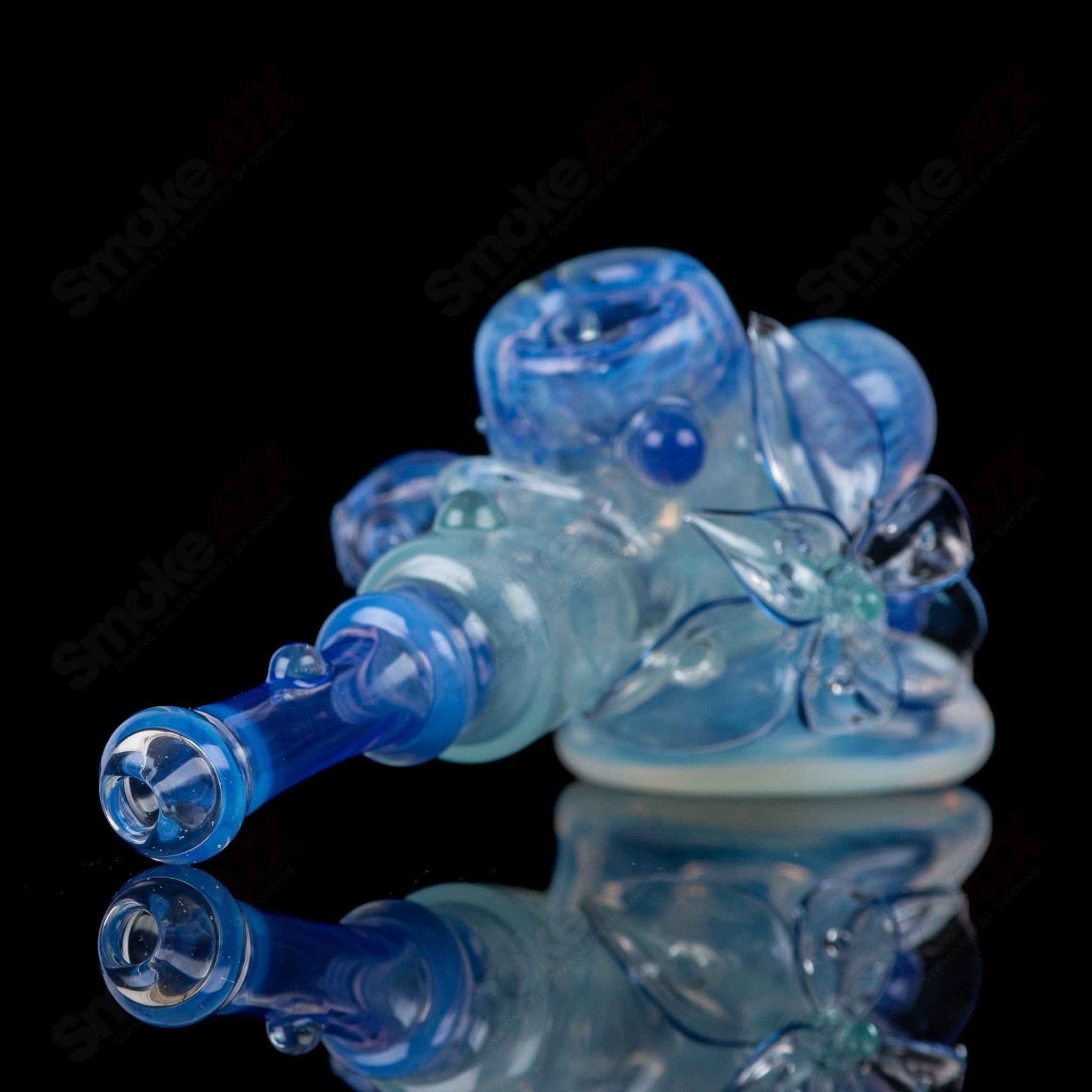Sven Glass Sherlock Chillum Set featuring clear heady glass with Sherlock-style design and intricate glass detailing.