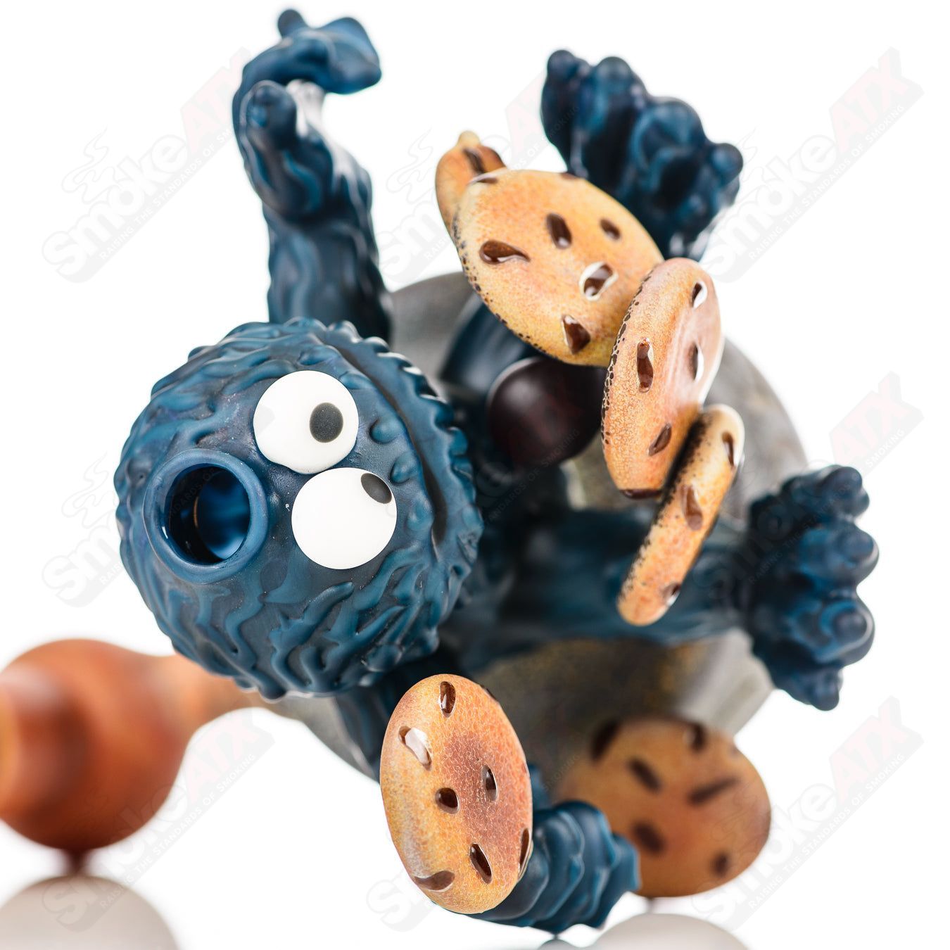 Cookie Monster Morrison glass heady concentrate rig by Robert Morrison, featuring detailed Cookie Monster design and vibrant colors.